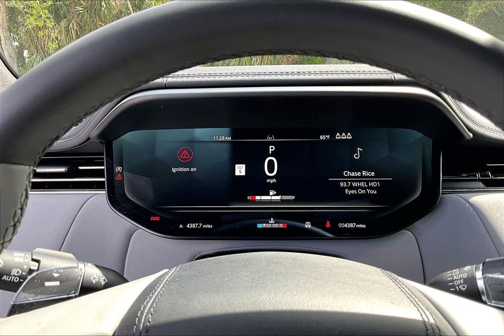 Used 2025 Land Rover Range Rover Sport SV Edition Two image 26