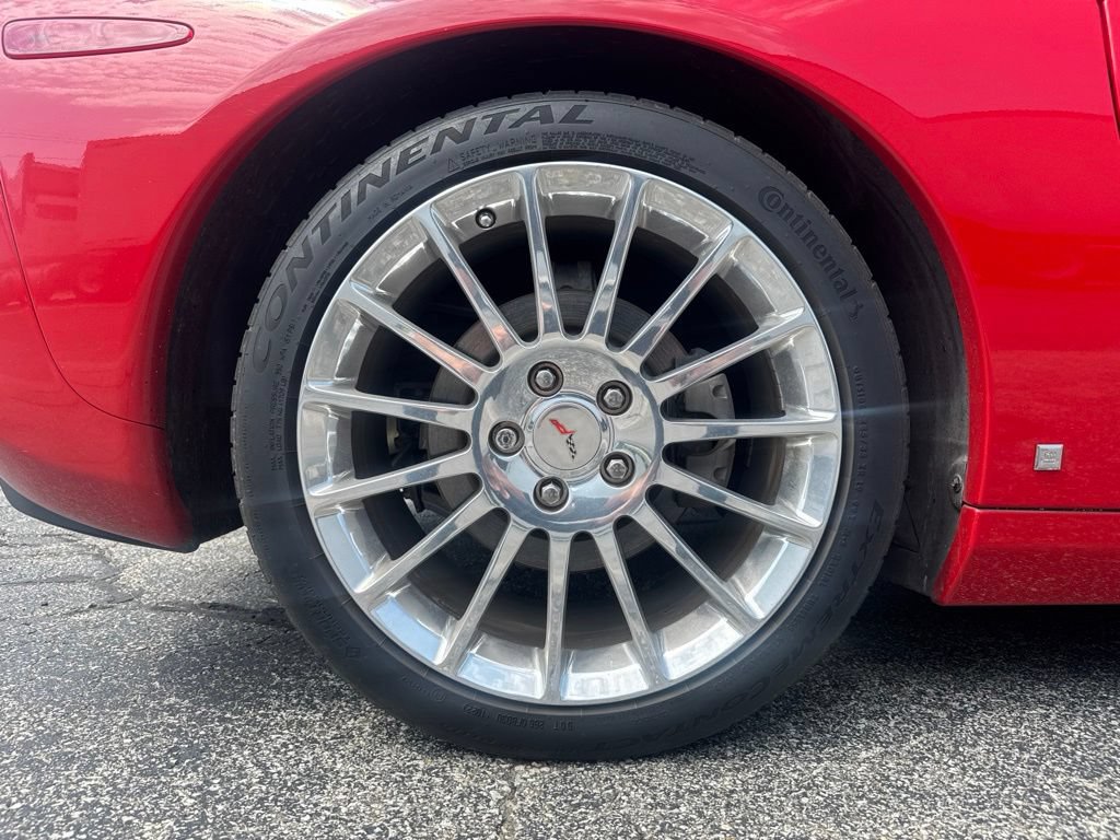 Used 2008 Chevrolet Corvette Coupe w/ Preferred Equipment Group RWD image 10