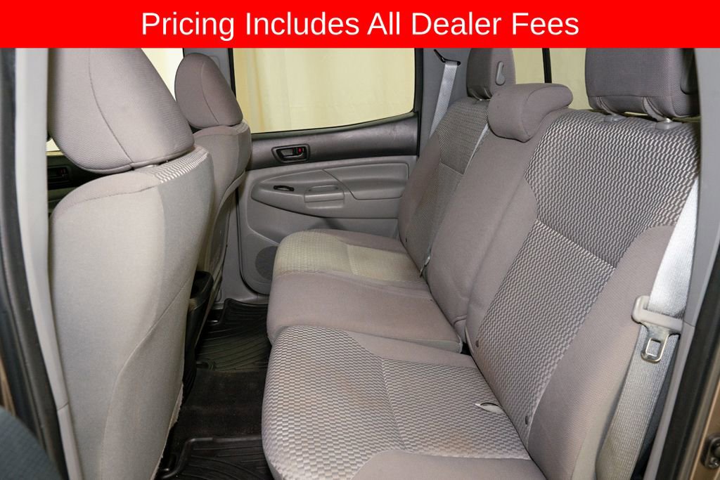 Used 2015 Toyota Tacoma PreRunner w/ SR5 Package RWD image 7