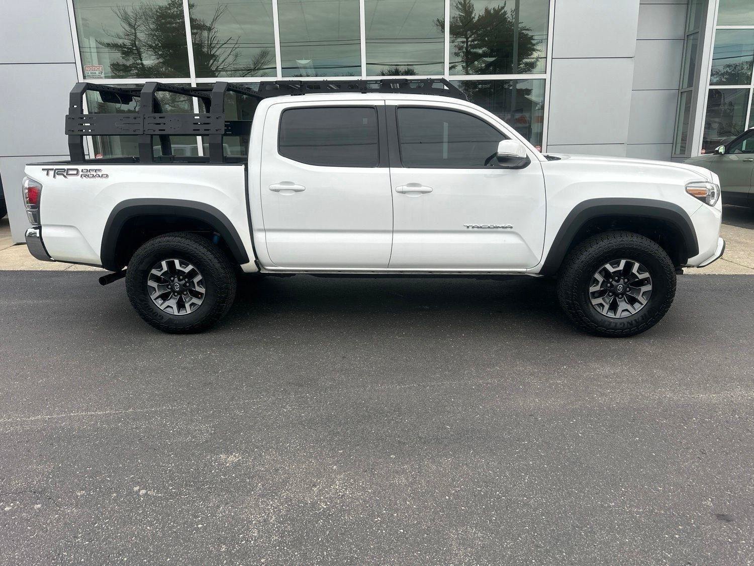 Used 2023 Toyota Tacoma TRD Off-Road RWD image 2
