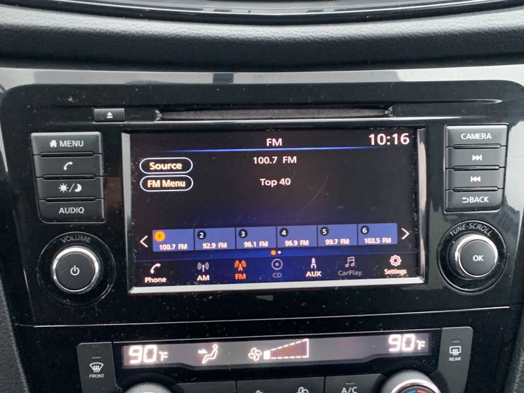 Used 2018 Nissan Rogue SV image 20