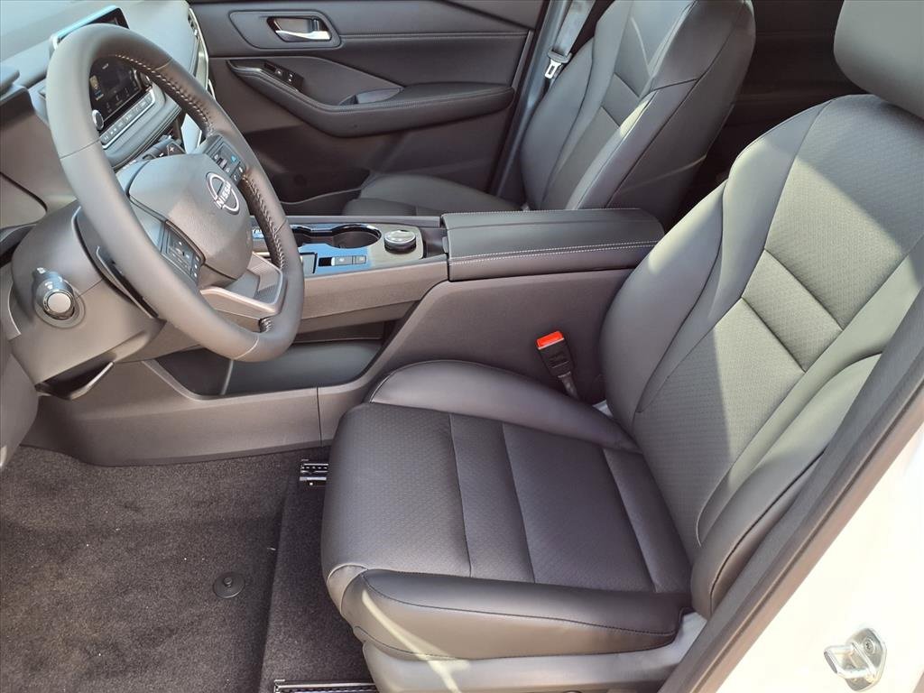 New 2026 Nissan Rogue SV w/ SV Premium Package image 17