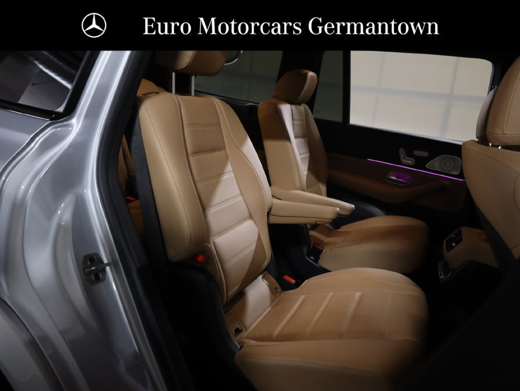 Used 2025 Mercedes-Benz GLS 450 4MATIC image 53