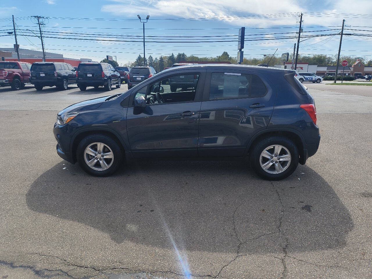 Used 2019 Chevrolet Trax LS FWD image 12