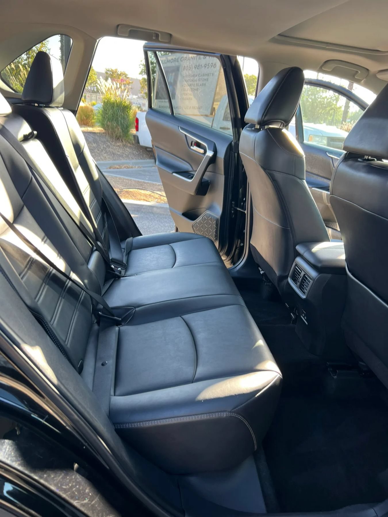 Used 2022 Toyota RAV4 XLE Premium FWD image 22