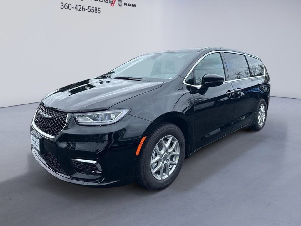 New 2025 Chrysler Pacifica Select w/ Uconnect Theater Family Group
