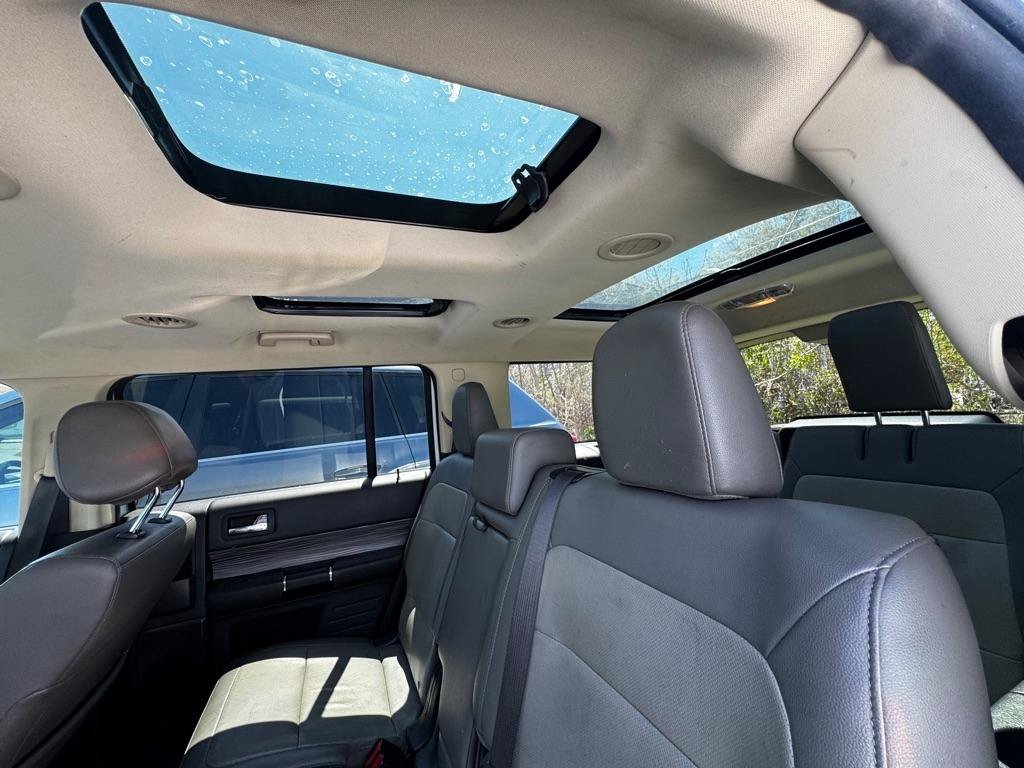 Used 2018 Ford Flex SEL w/ Equipment Group 202A AWD/4WD image 11