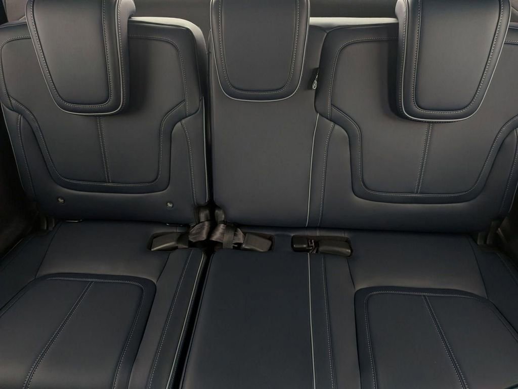 New 2026 INFINITI QX80 4WD w/ Sport Exterior Package image 29