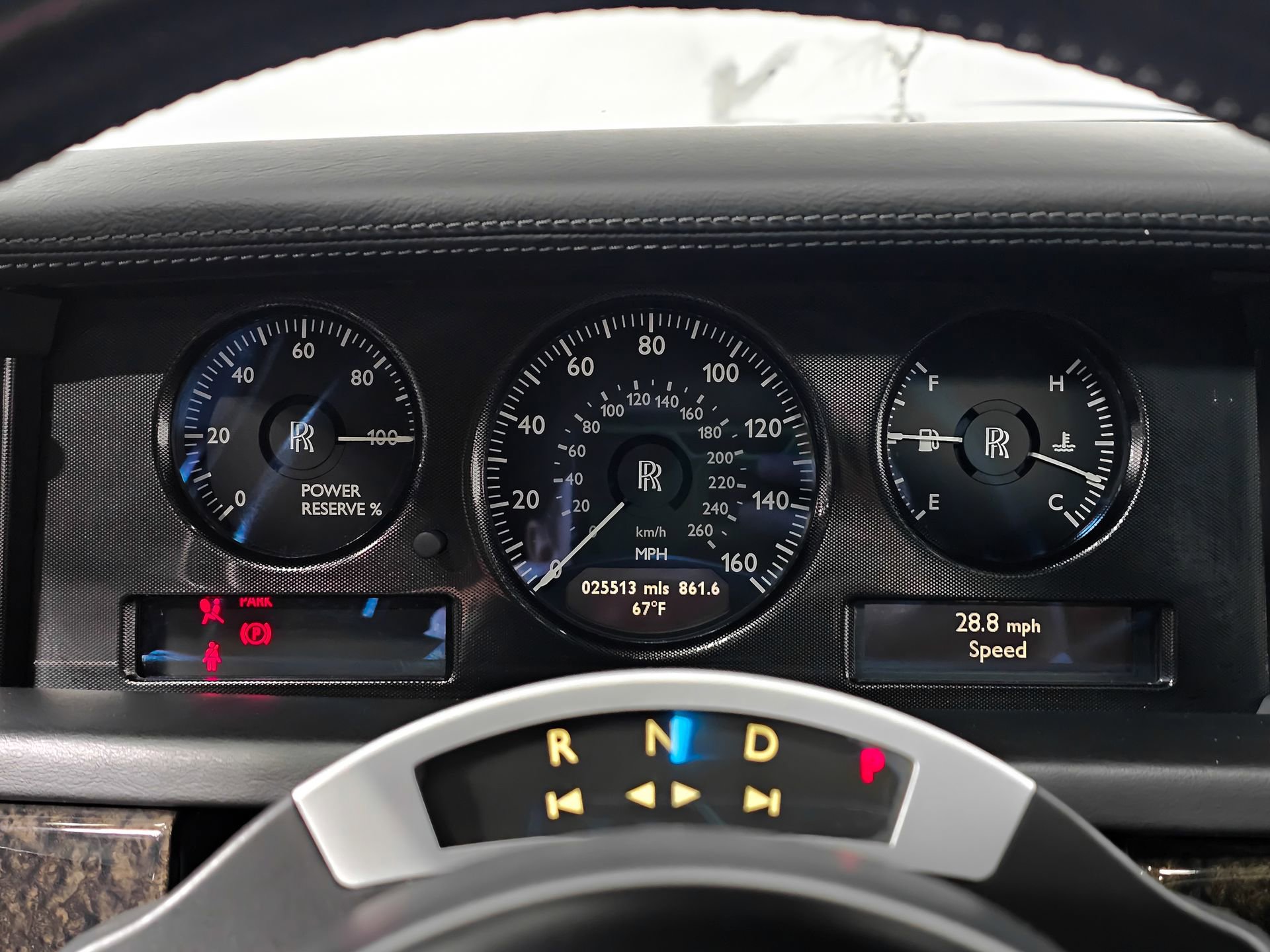 Used 2006 Rolls-Royce Phantom Sedan image 34
