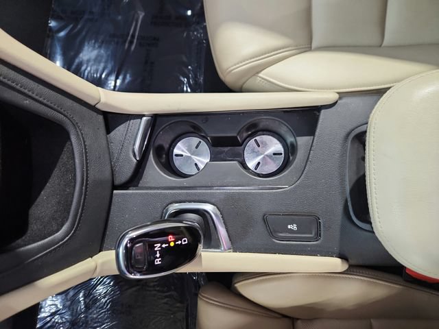 Used 2017 Cadillac XT5 FWD image 12