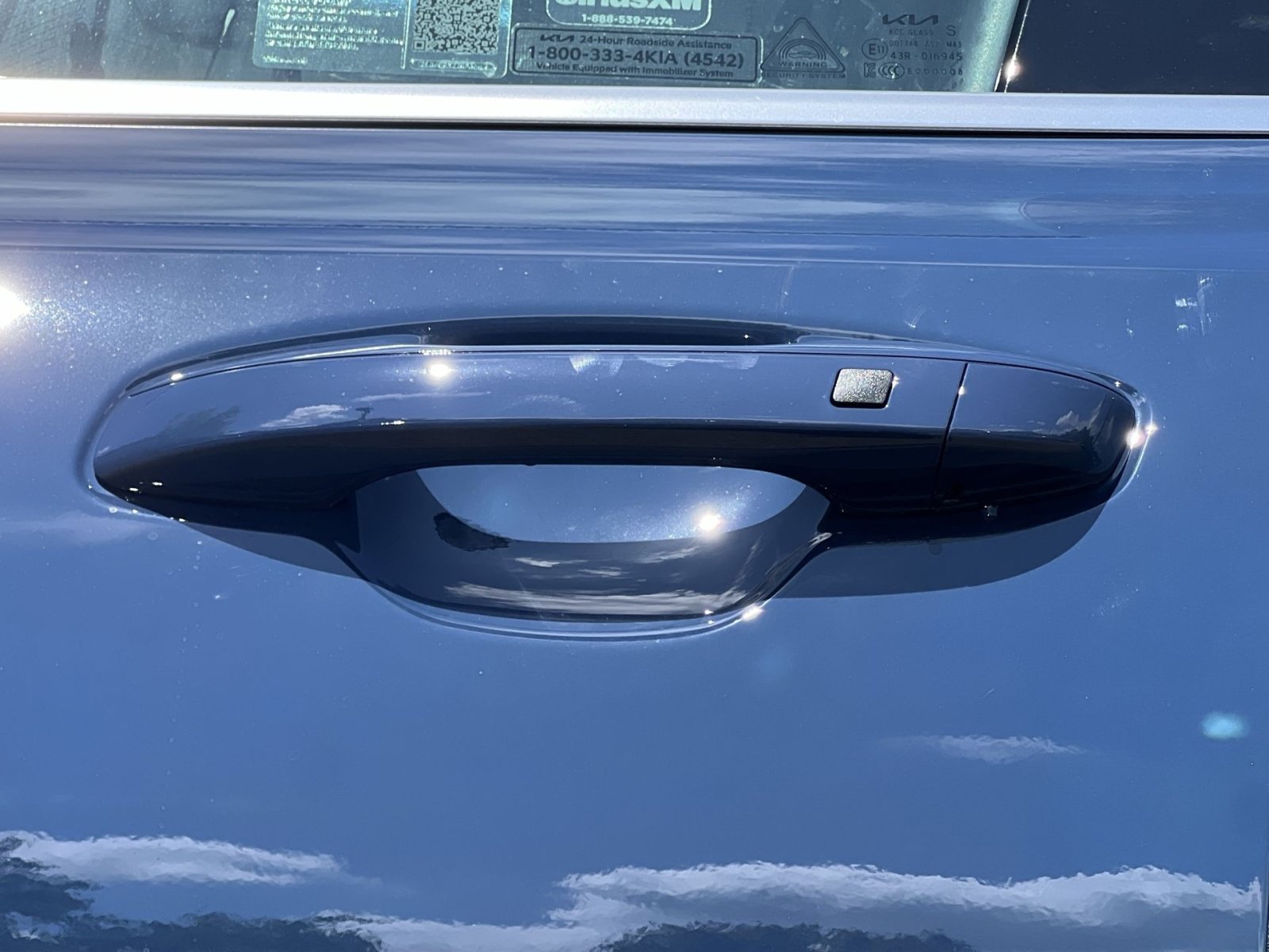 New 2026 Kia Sorento S w/ S Panoramic Sunroof Package FWD image 16
