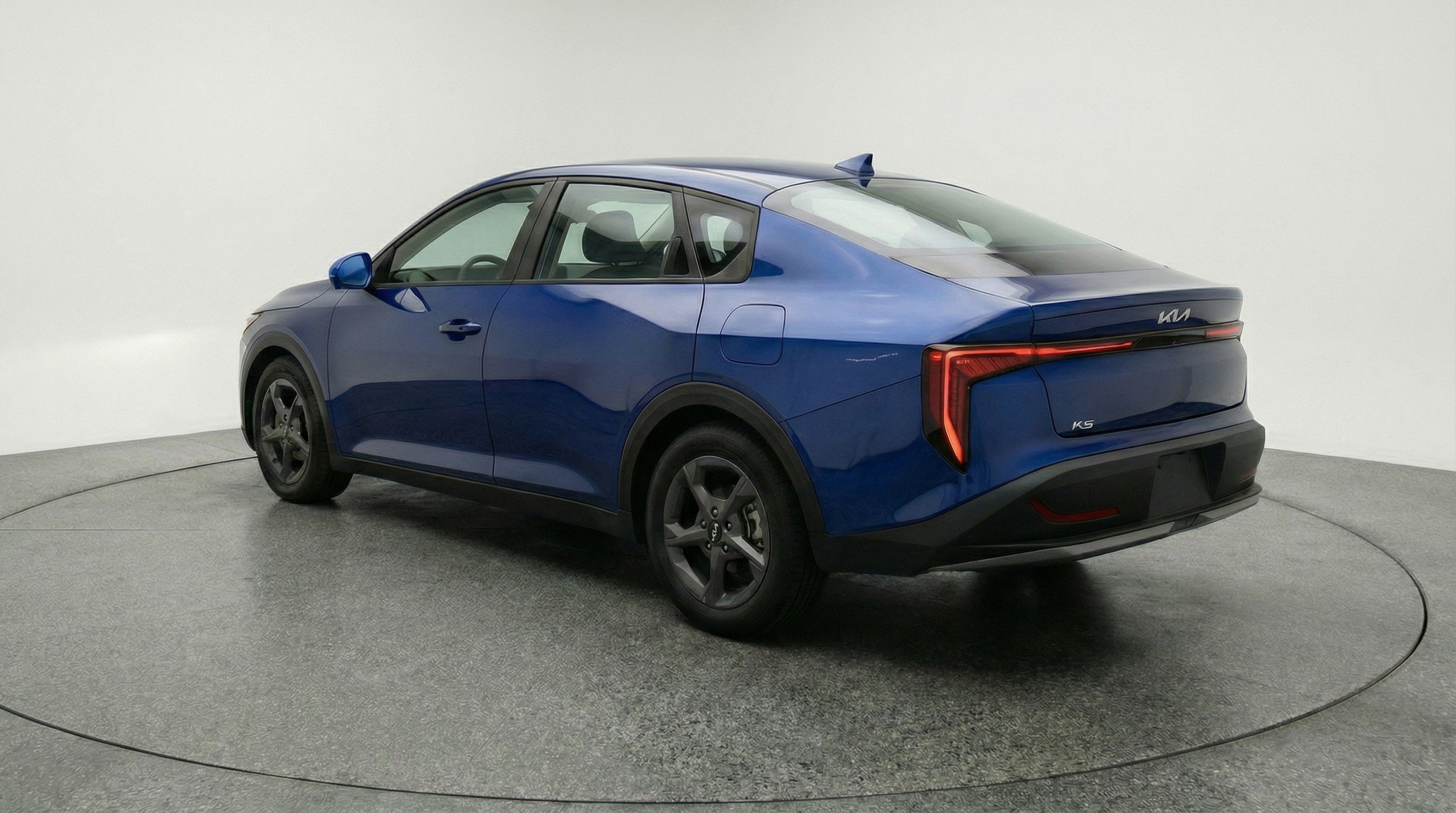 Used 2025 Kia K4 FWD image 6
