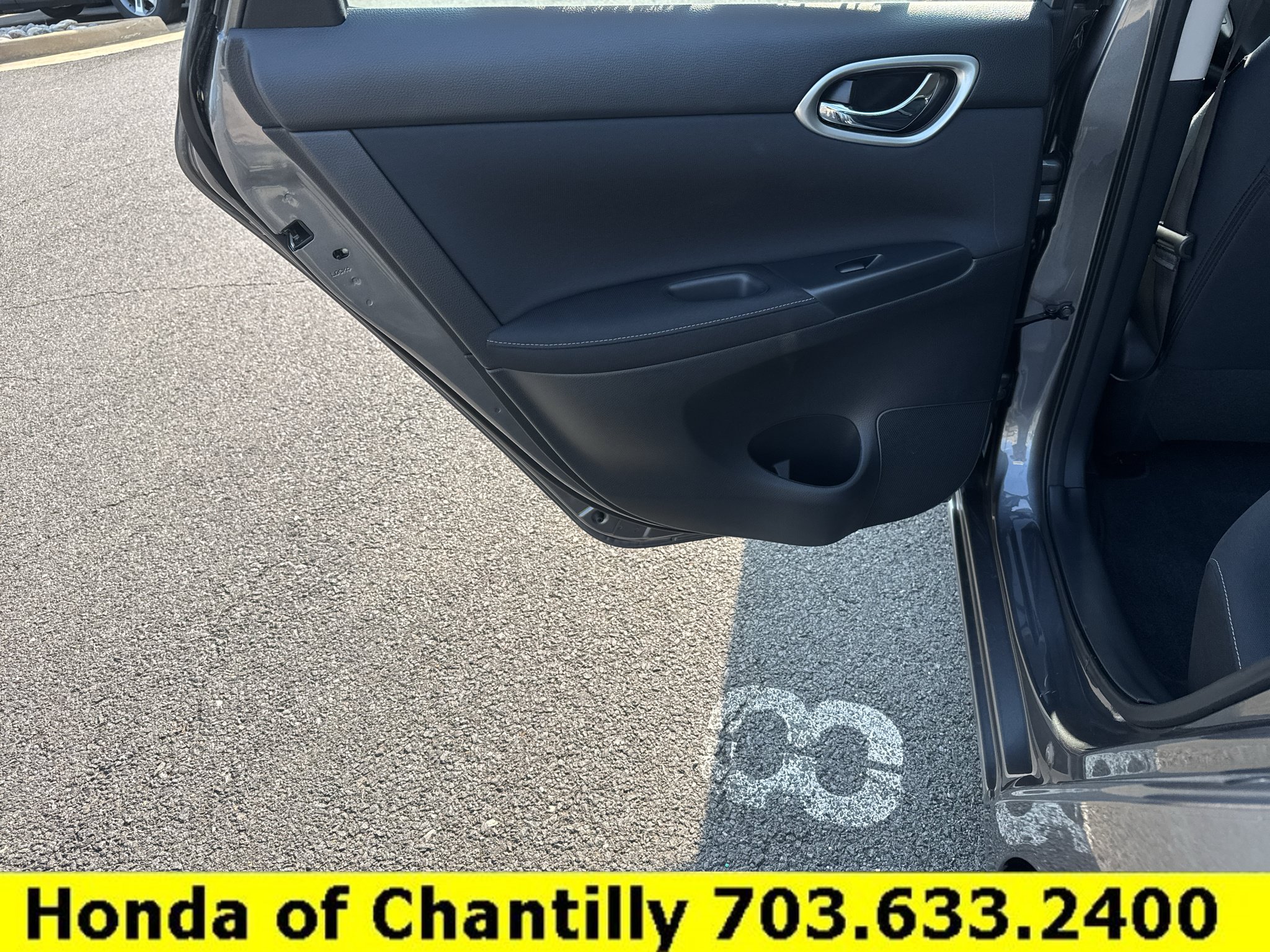 Used 2015 Nissan Sentra S FWD image 22