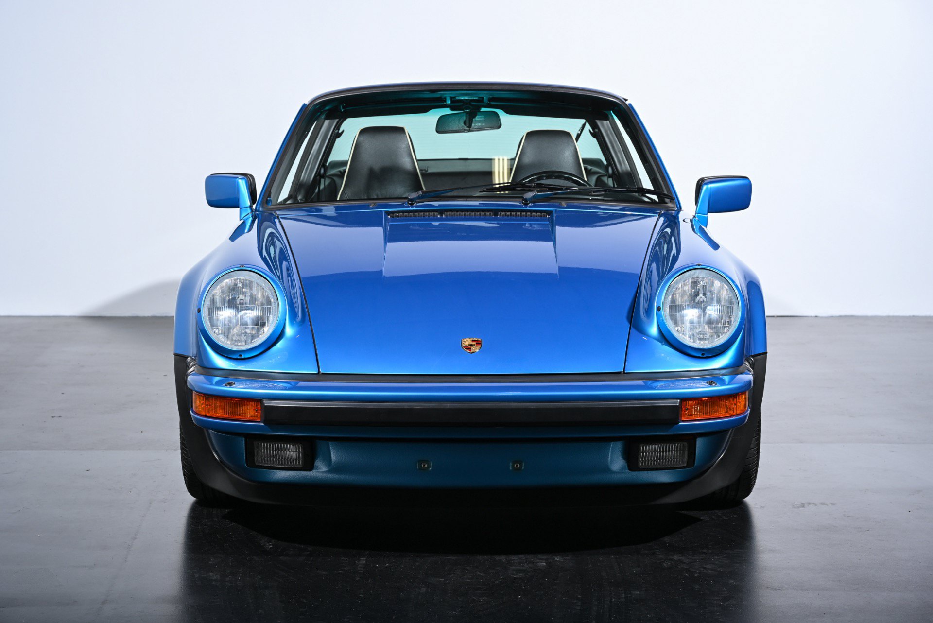 Used 1989 Porsche 911 Targa RWD image 9