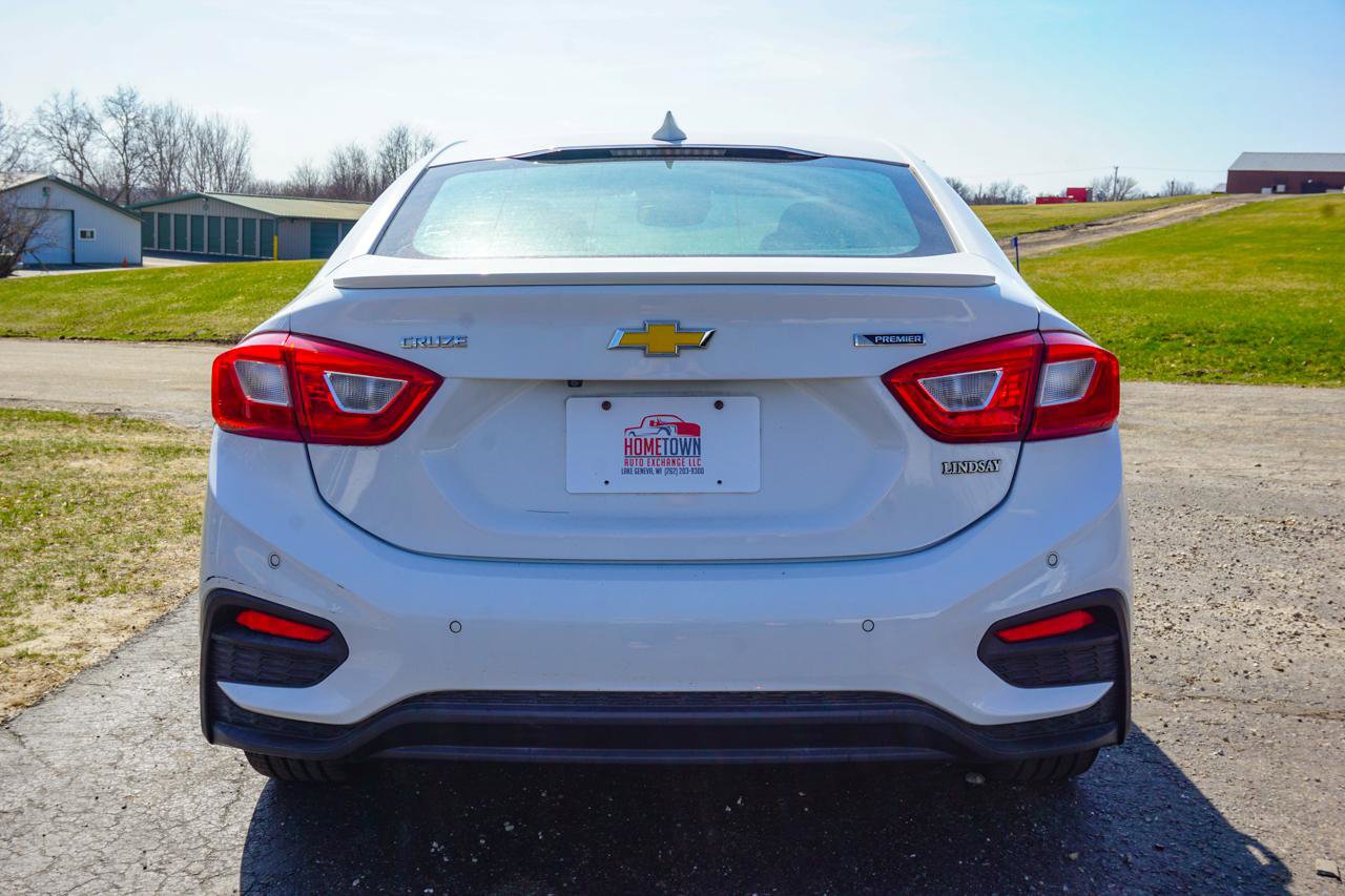 Used 2017 Chevrolet Cruze Premier FWD image 33