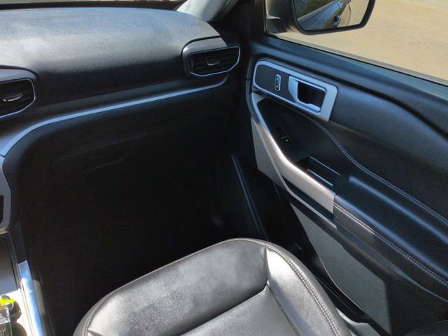 Certified 2023 Ford Explorer XLT w/ Equipment Group 202A image 21