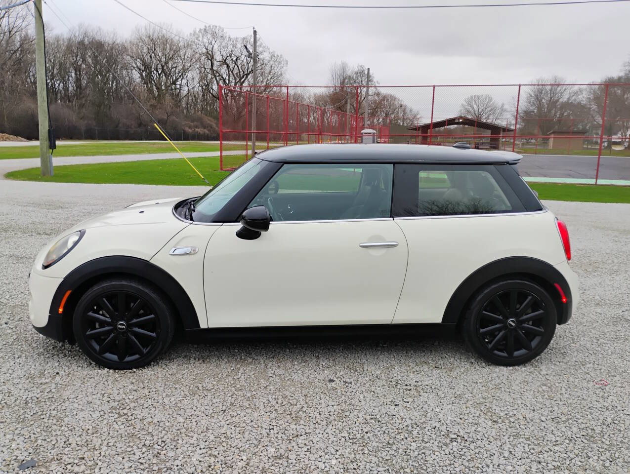 Used 2016 MINI Cooper S FWD image 7