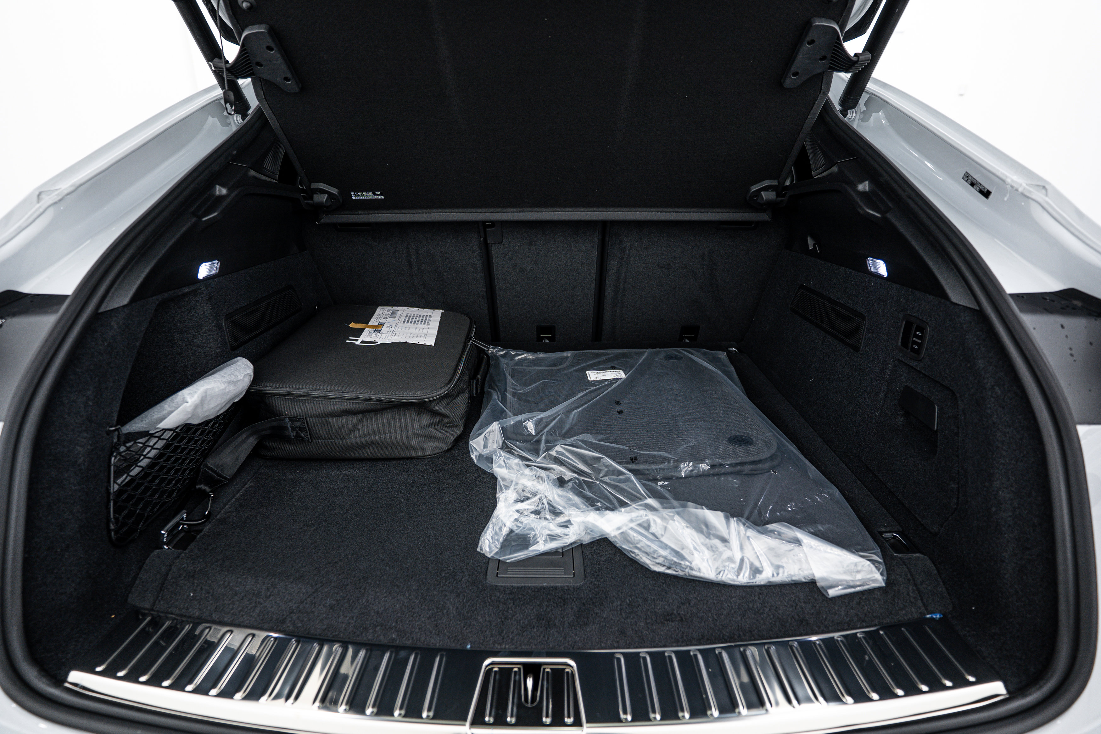 New 2026 Porsche Cayenne E-Hybrid Coupe image 24