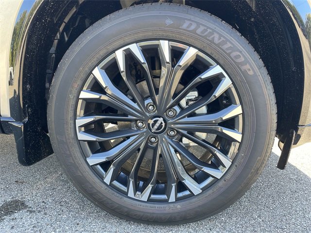 New 2026 Nissan Rogue Platinum image 14