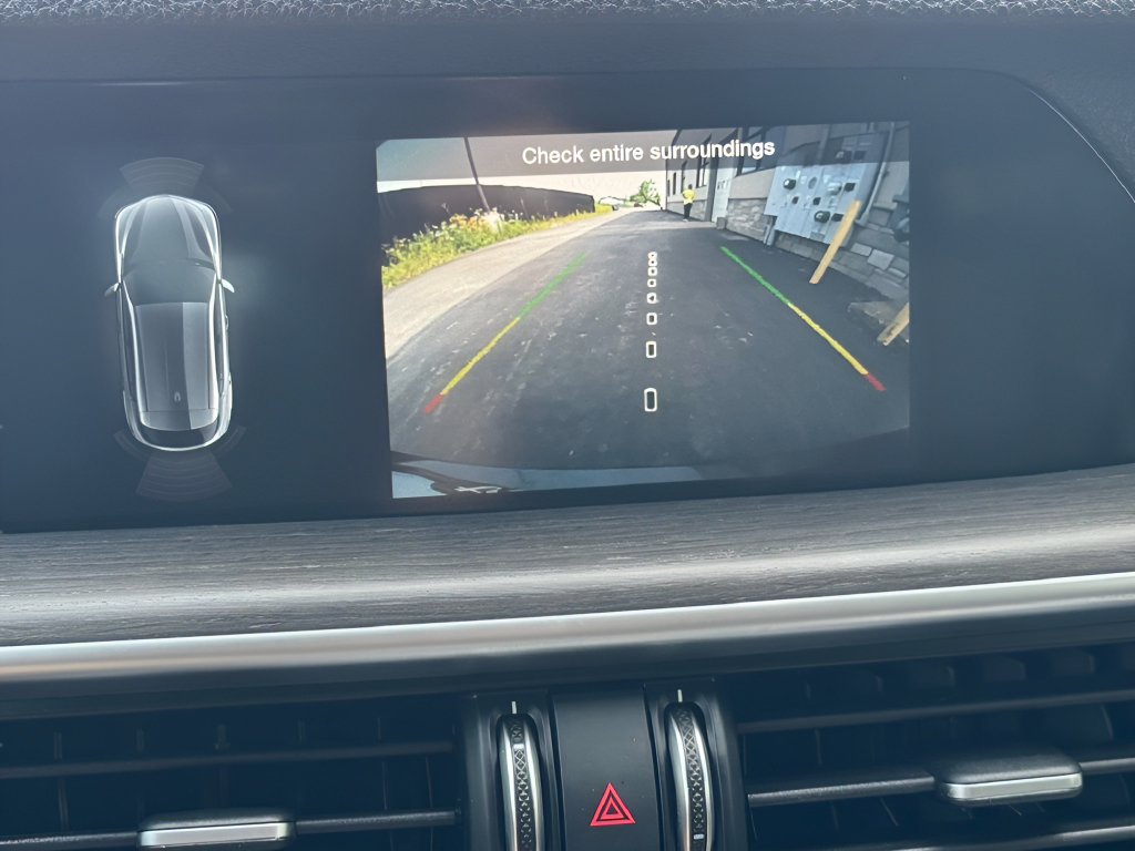 Used 2023 Alfa Romeo Stelvio Ti w/ Active Assist Plus Package AWD/4WD image 19