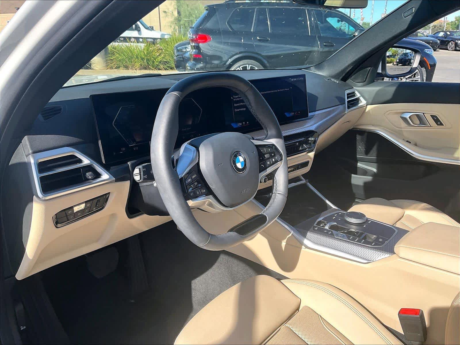 Used 2025 BMW 330i Sedan w/ M Sport Package image 15