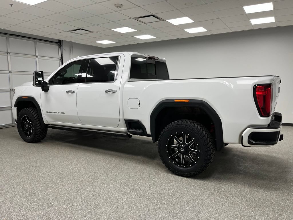 Used 2021 GMC Sierra 3500 Denali w/ Denali Ultimate Package AWD/4WD image 6