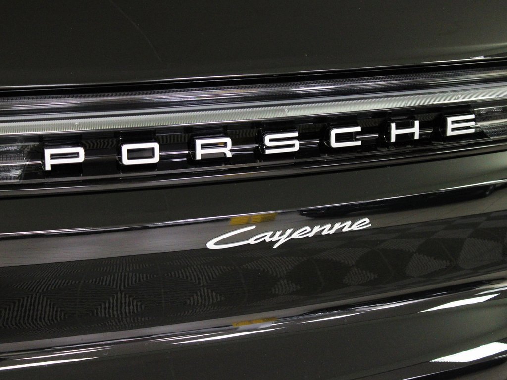 New 2026 Porsche Cayenne image 13
