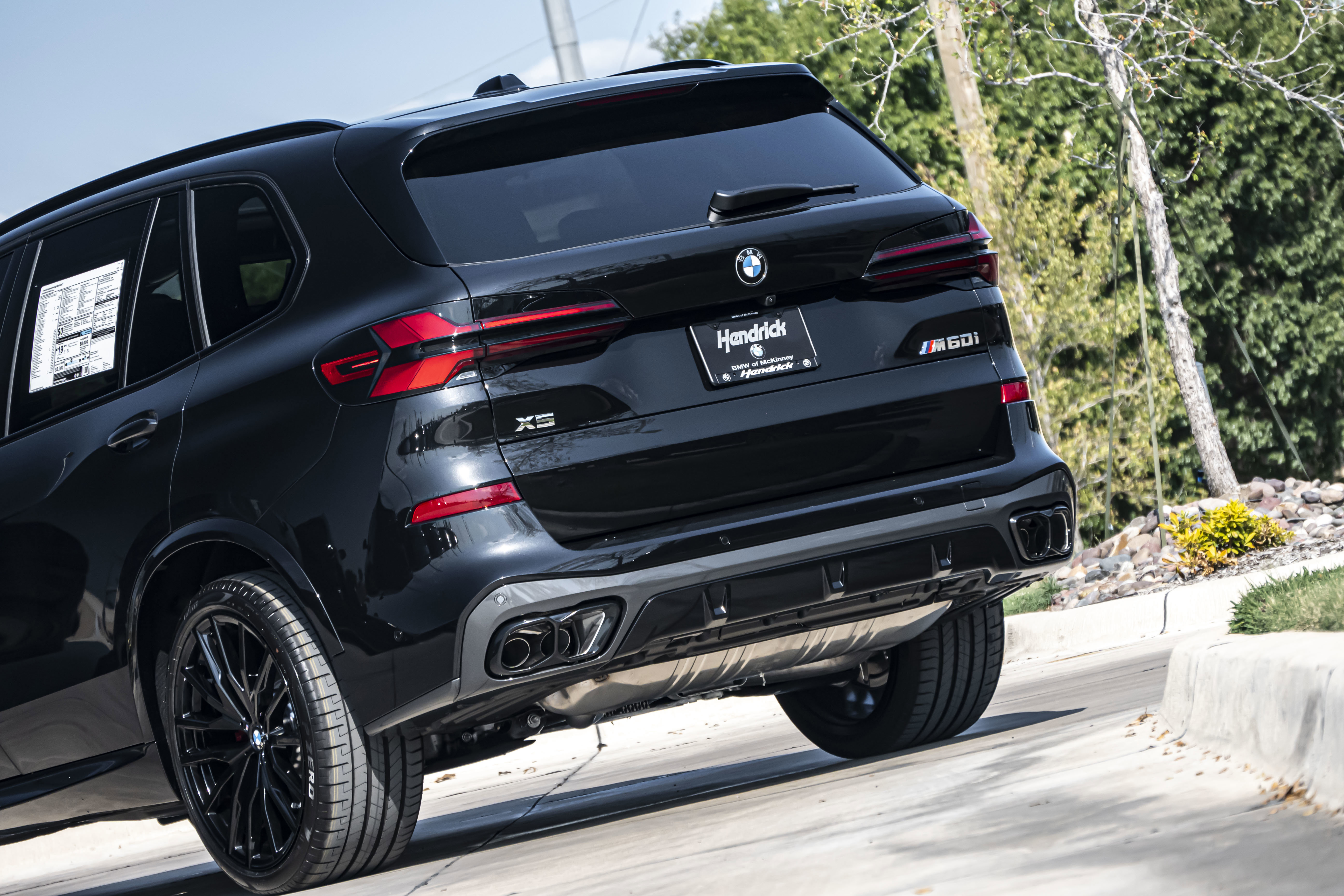 New 2026 BMW X5 M60i image 6