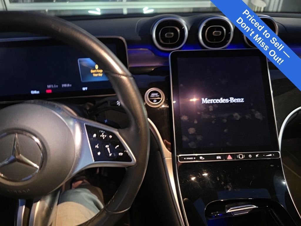 Used 2024 Mercedes-Benz GLC 300 4MATIC image 6