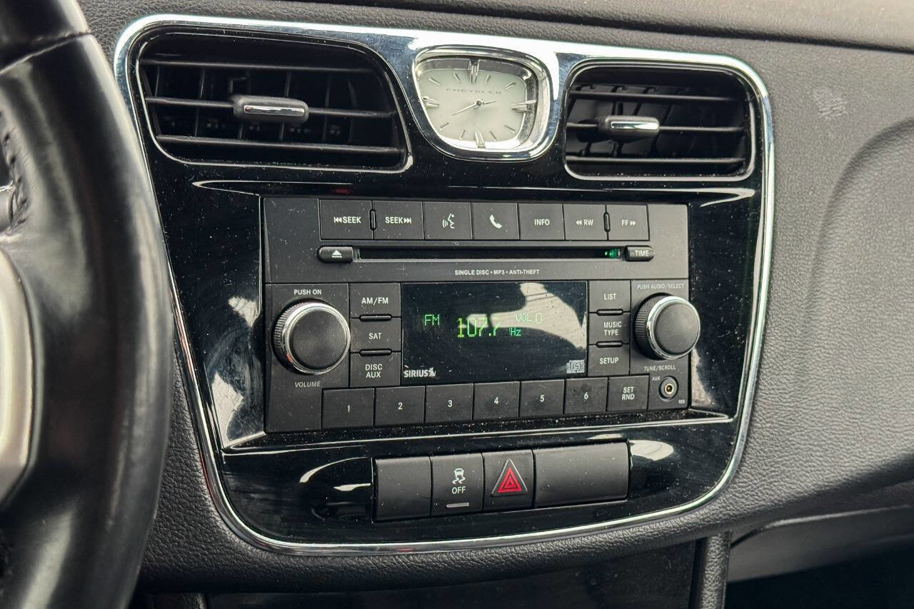 Used 2014 Chrysler 200 Touring w/ 200 S Group FWD image 24