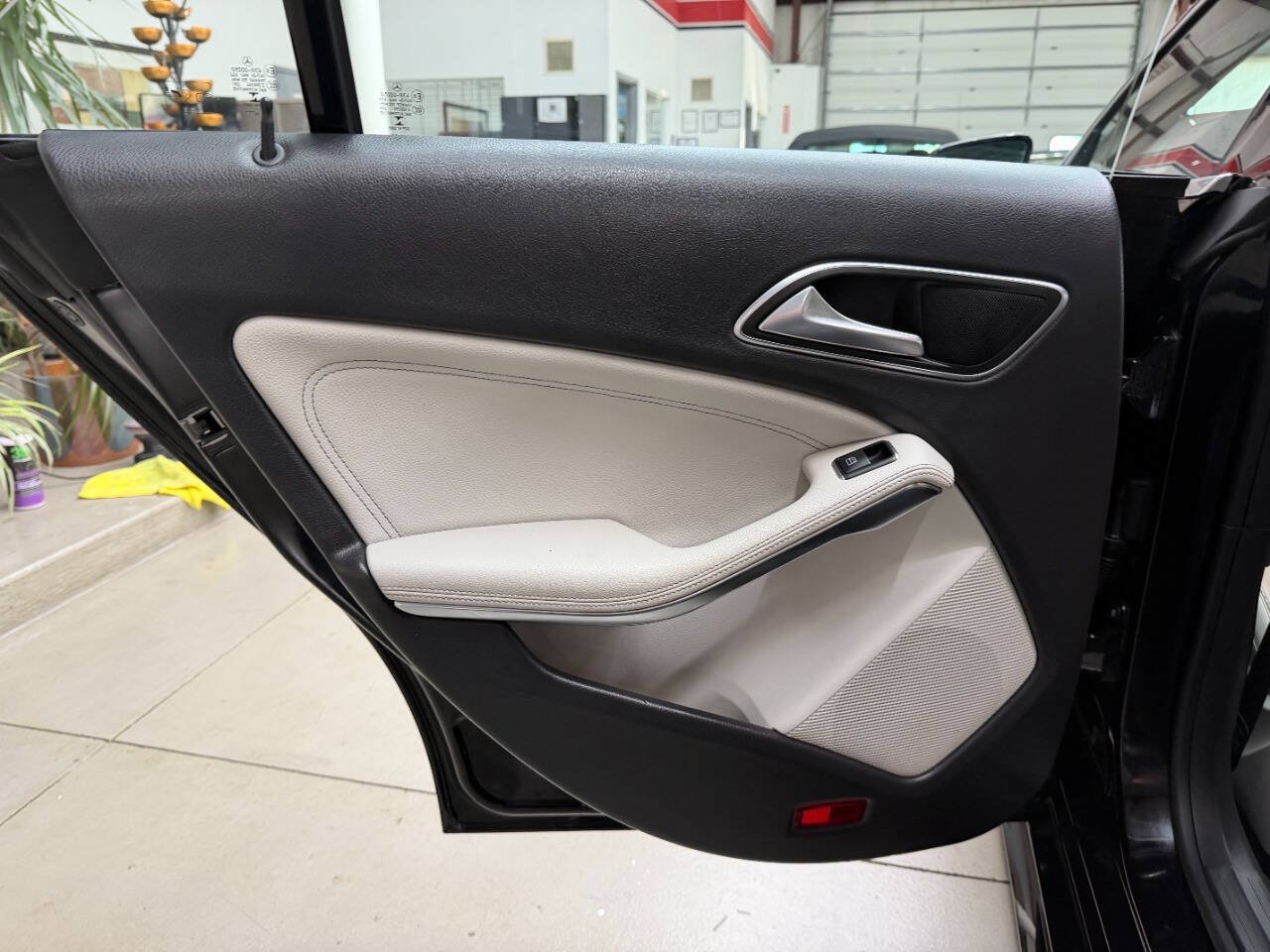 Used 2019 Mercedes-Benz CLA 250 4MATIC image 12