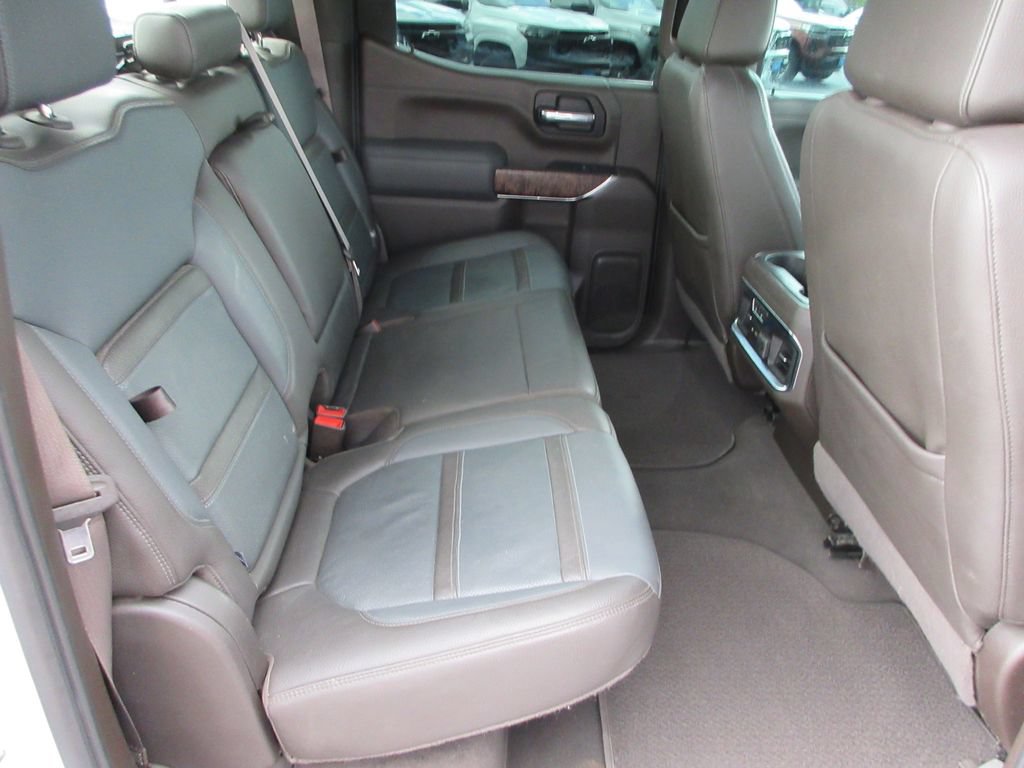 Used 2020 GMC Sierra 1500 Denali w/ Denali Ultimate Package AWD/4WD image 19