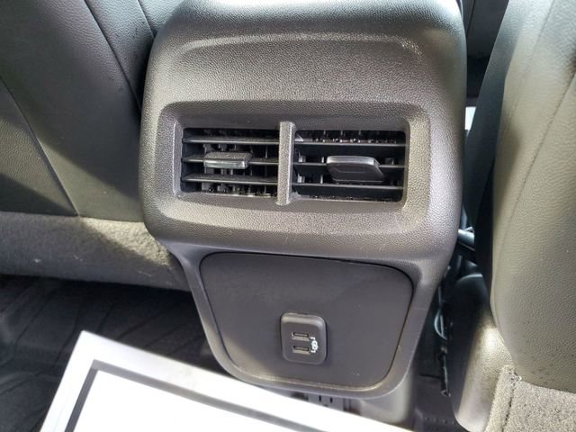 Certified 2023 Chevrolet Equinox RS w/ RS Leather Package AWD/4WD image 21