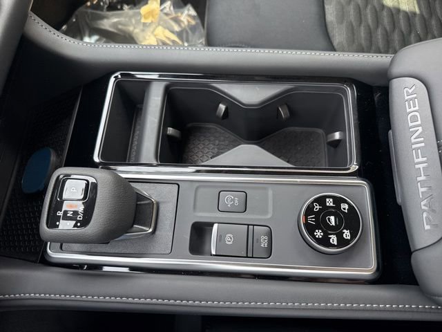 New 2026 Nissan Pathfinder SV w/ SV Premium Package AWD/4WD image 22