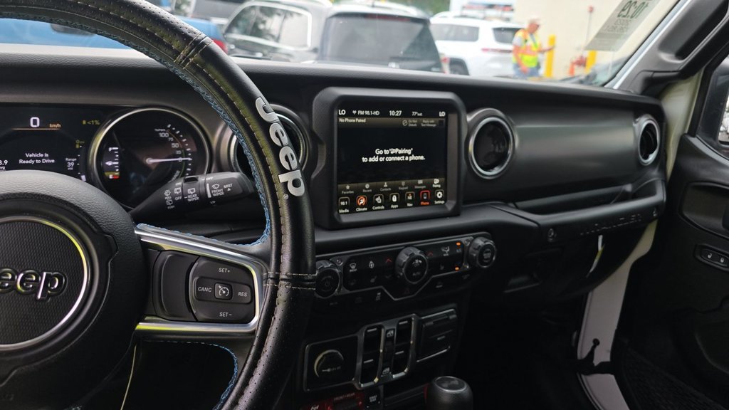 Certified 2023 Jeep Wrangler Unlimited Rubicon 4xe w/ Cold Weather Group AWD/4WD image 6