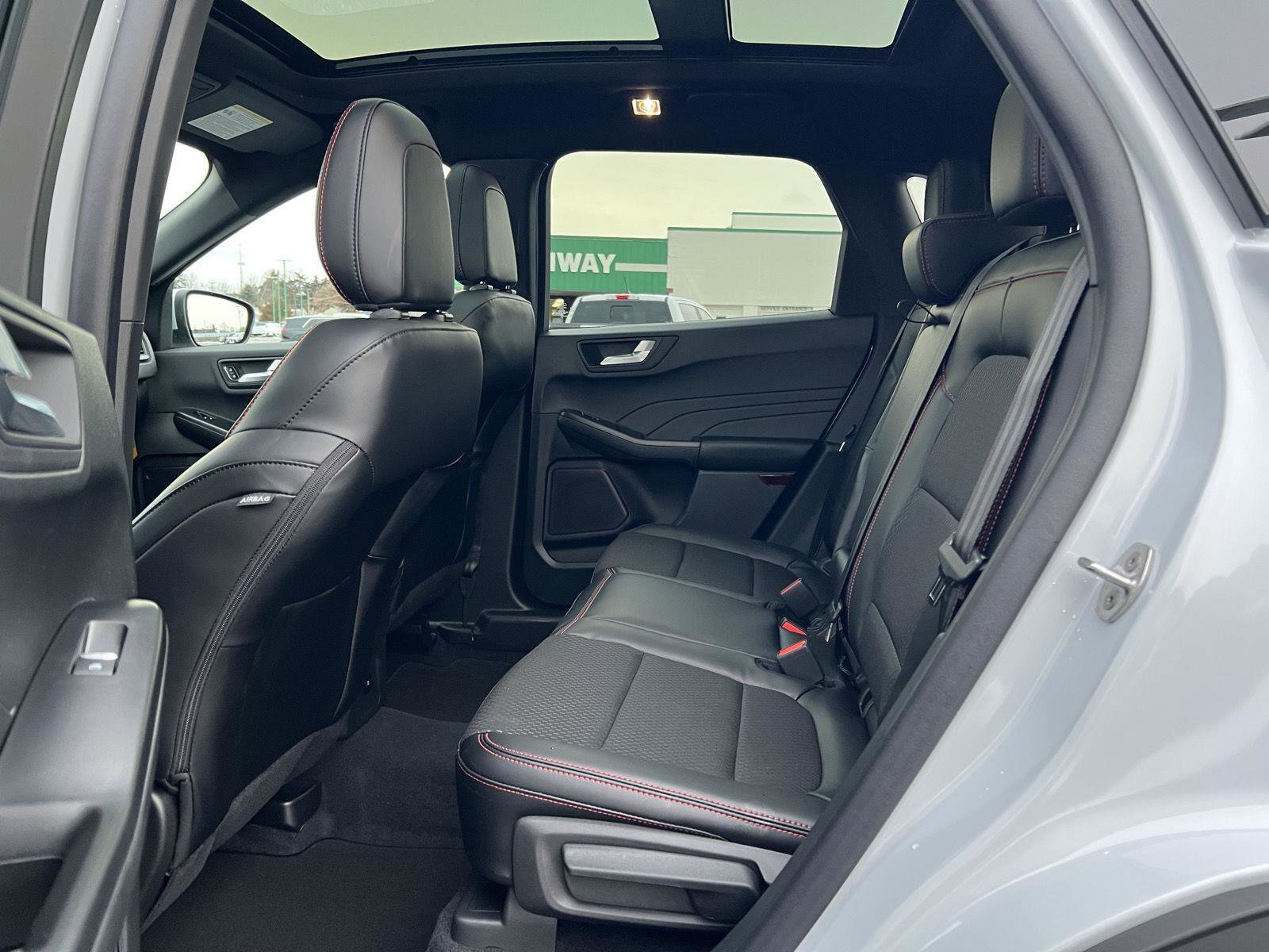 New 2026 Ford Escape ST-Line Select w/ Equipment Group 401A image 39