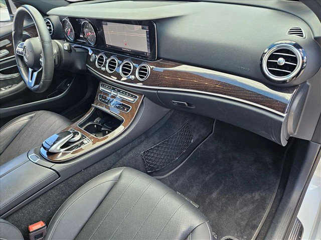 Used 2019 Mercedes-Benz E 300 image 21