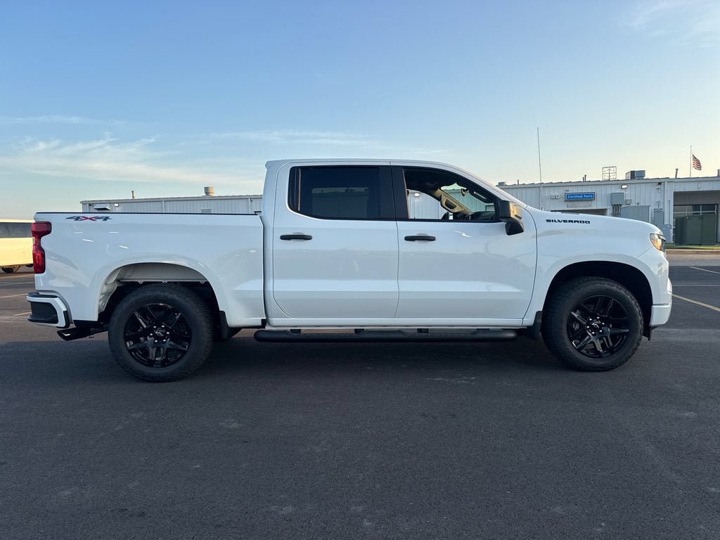 New 2026 Chevrolet Silverado 1500 Custom w/ Turbomax Blackout Package AWD/4WD image 7