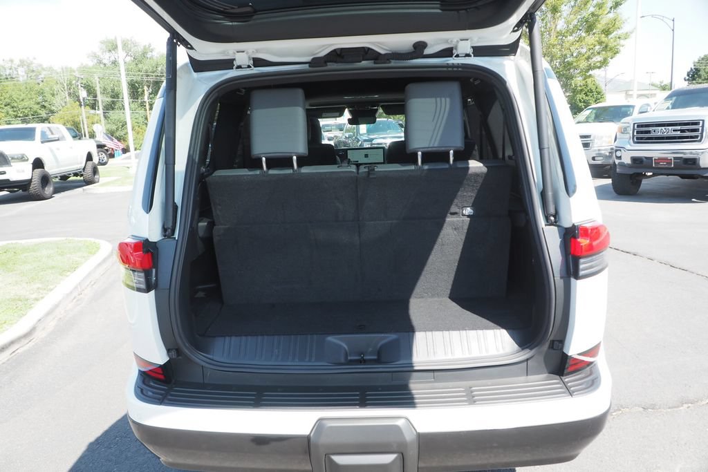 Used 2024 Lexus GX 550 w/ Cold Area Package AWD/4WD image 21