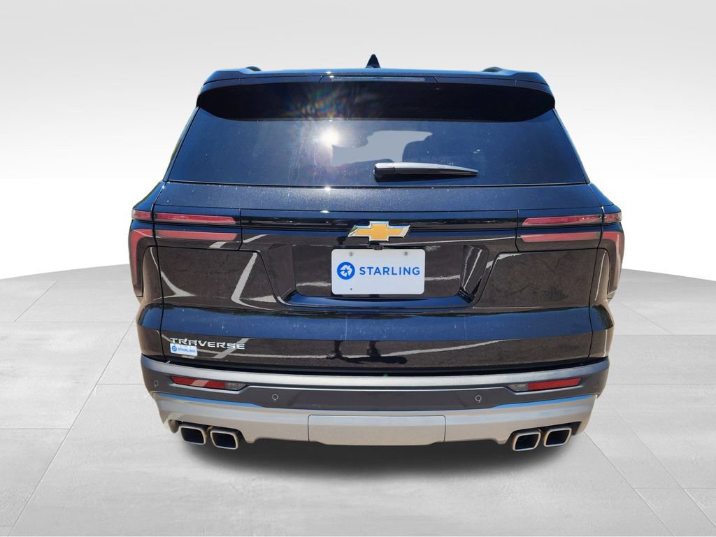 New 2025 Chevrolet Traverse LT FWD image 7