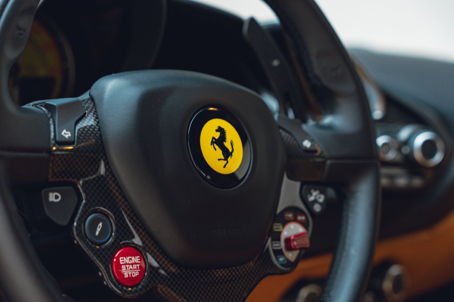 Used 2017 Ferrari 488 GTB RWD image 48