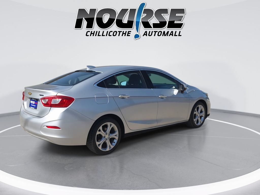 Used 2017 Chevrolet Cruze Premier FWD image 8