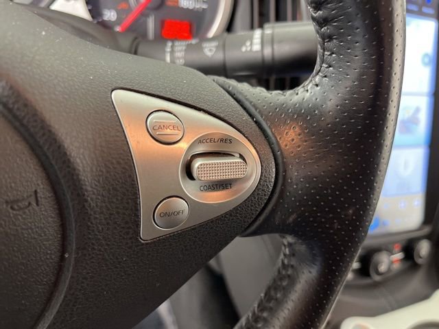 Used 2020 Nissan 370Z Coupe image 21