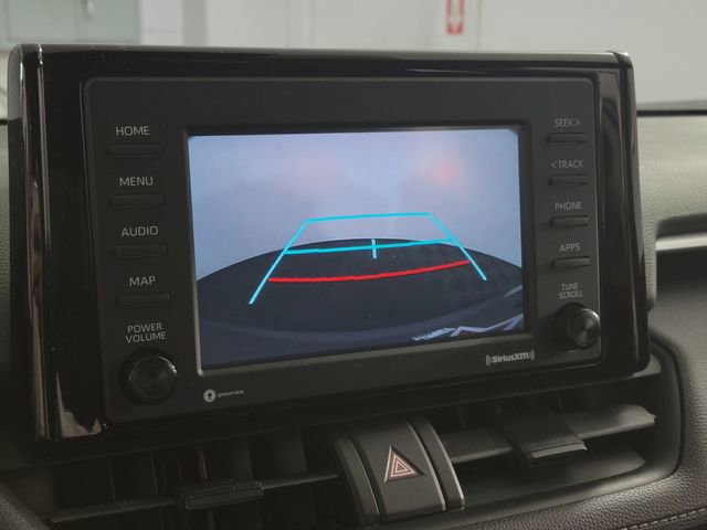 Used 2021 Toyota RAV4 LE AWD/4WD image 19