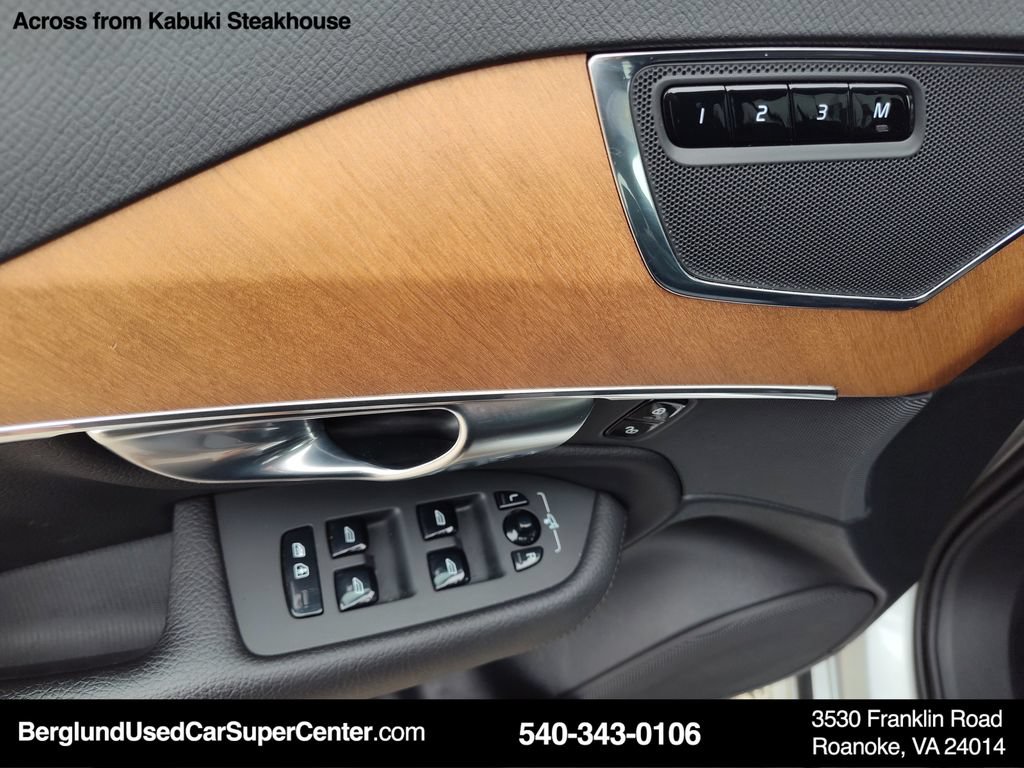 Used 2021 Volvo XC90 T6 Momentum w/ Advanced Package AWD/4WD image 21