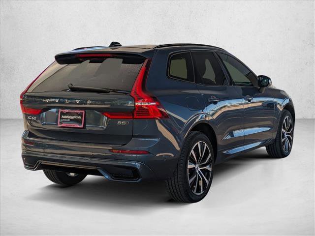 Used 2025 Volvo XC60 B5 Ultra w/ Protection Package Premier image 5