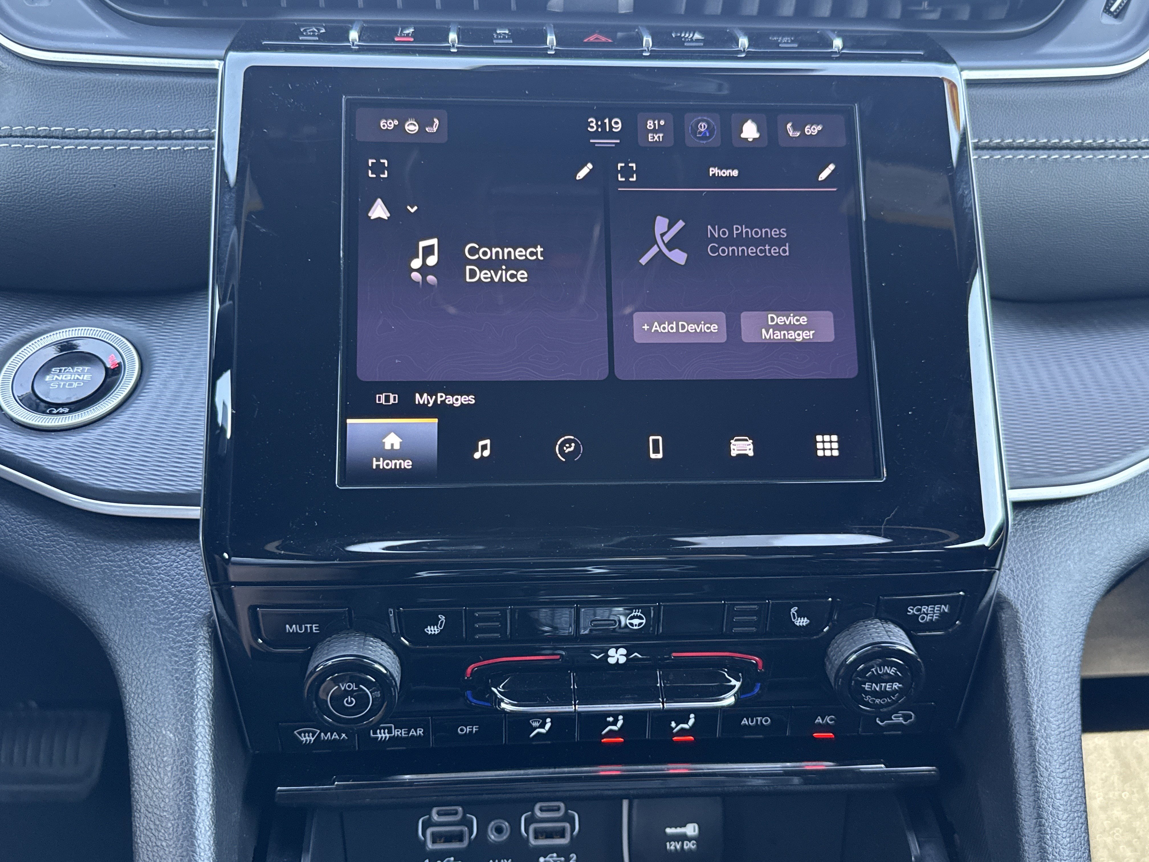 New 2025 Jeep Grand Cherokee Laredo w/ Luxury Tech Group I RWD image 12