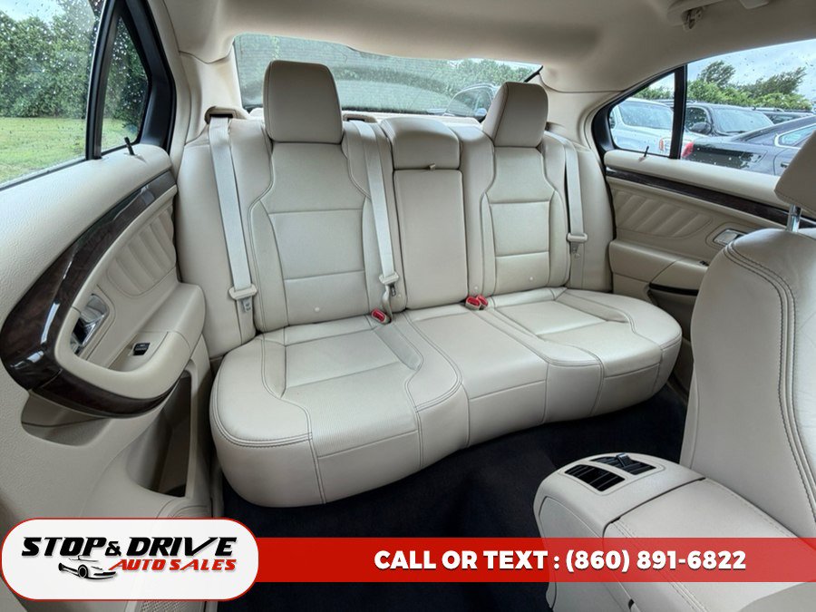 Used 2013 Ford Taurus Limited AWD/4WD image 15