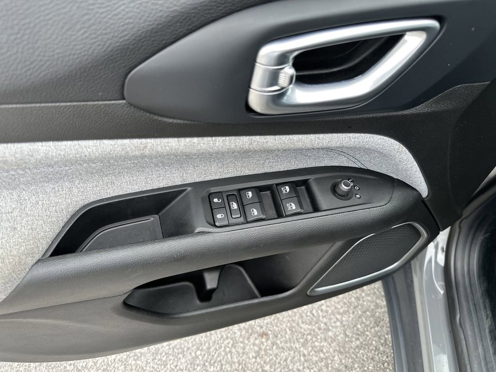 Used 2023 Jeep Compass Sport AWD/4WD image 11