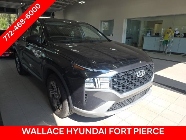 Used 2021 Hyundai Santa Fe SE FWD image 3